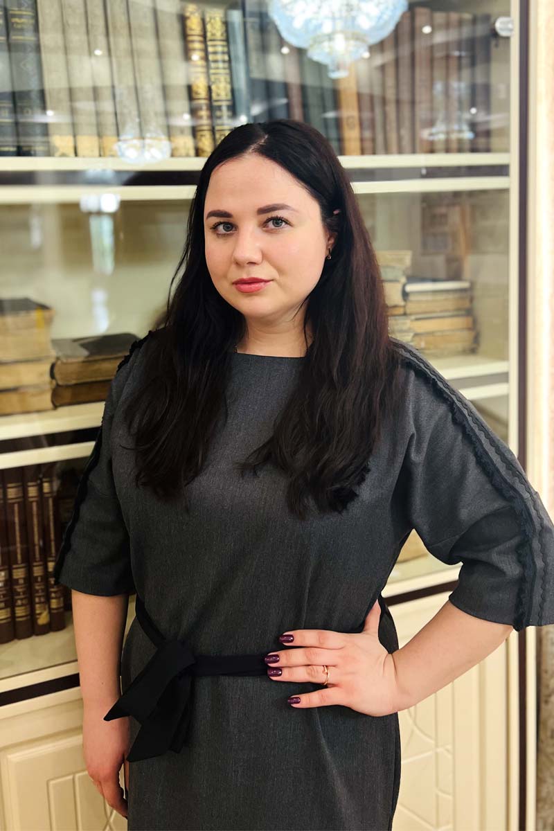 Head of the Department, Candidate of Philology, Associate Profesor Yulia TOMCHAKOVSKA